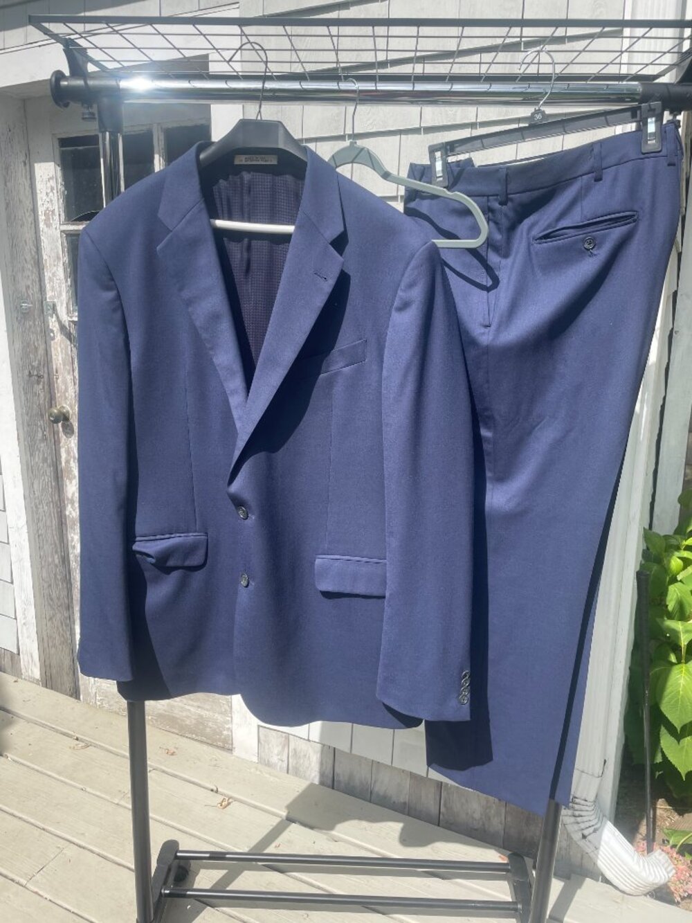 Joseph Abboud Freedom Blue Wool Men's 2-Piece Suit, Size 46L